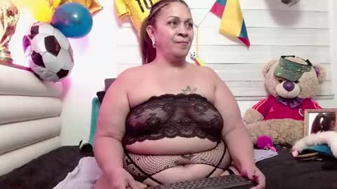 scarlettbooty online show from July 2026 12:09:01 PM