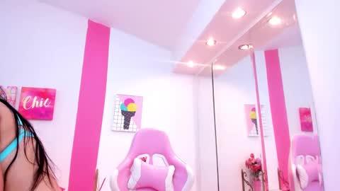 Scarlette  online show from February 2025 03:54:01 AM