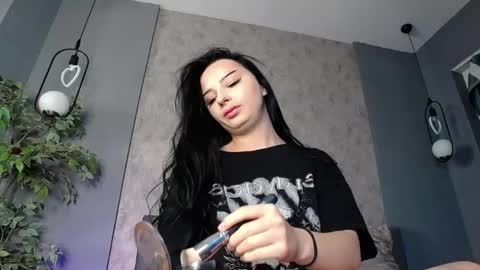 scarlettjakobs online show from April 2026 03:52:01 AM
