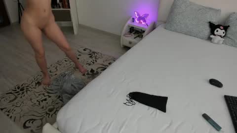scarlettjakobs online show from May 2026 05:04:02 AM