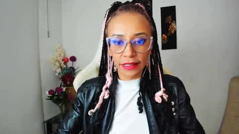 Scarlett online show from February 2025 11:42:01 PM