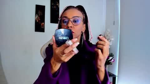 Scarlett online show from February 2025 09:15:01 PM