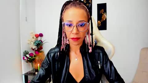 Scarlett online show from February 2025 08:42:02 PM