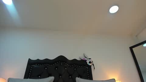 Scarlett online show from December 2024 02:16:01 PM