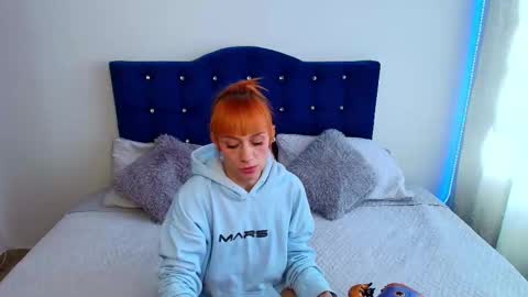 Scarlett online show from October 2025 01:45:02 PM