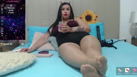 Queen Scarlett online show from June 2026 10:34:01 PM