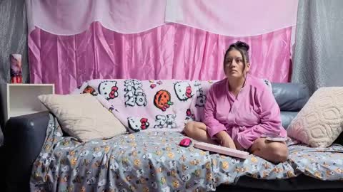 Snapshot of scarlettrose_86 chatting on October 2025 02:12:02 AM scarlettrose_86 online show from October 2025 02:12:02 AM