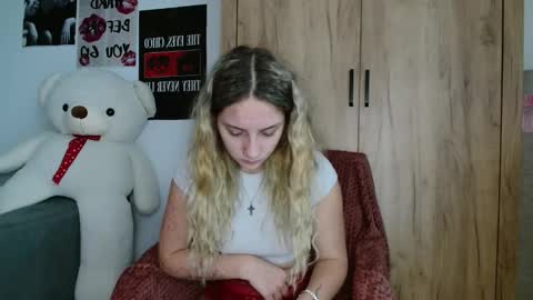ScarlettSmithz online show from September 2025 05:40:01 AM