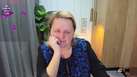 Snapshot of scarlettsoft chatting on October 2025 05:19:02 AM Scarlett online show from October 2025 05:19:02 AM