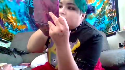 Snapshot of scarletttdesires chatting on December 2025 08:17:01 PM scarletttdesires online show from December 2025 08:17:01 PM