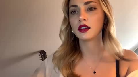 ScarlettxBlonde online show from March 2026 03:06:01 PM