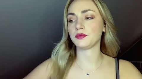 Snapshot of scarlettxblonde chatting on May 2026 02:16:01 PM ScarlettxBlonde online show from May 2026 02:16:01 PM