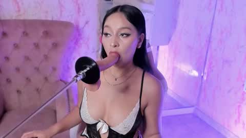 Scarlet online show from December 2025 01:55:02 AM