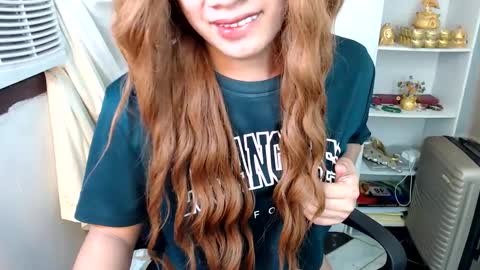 Queen Scarlet online show from December 2024 12:28:02 PM