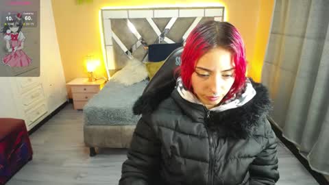 Snapshot of scarllett_bdsm chatting on December 2024 03:41:01 AM Scarllett online show from December 2024 03:41:01 AM