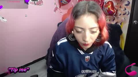 Snapshot of scarllett_bdsm chatting on February 2025 04:43:01 AM Scarllett online show from February 2025 04:43:01 AM