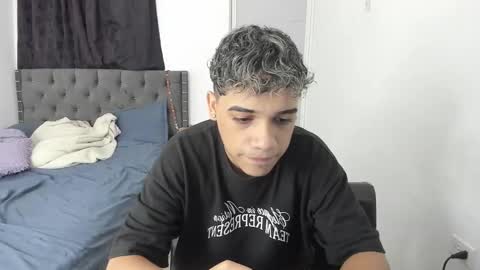 Snapshot of scart_master777 chatting on December 2025 10:52:02 AM Scart online show from December 2025 10:52:02 AM