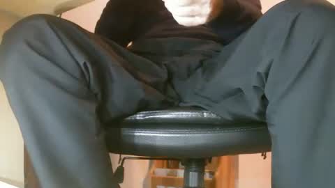 Fritz Schluepper online show from November 2025 02:55:02 PM