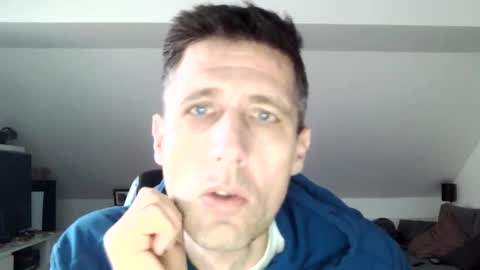 Snapshot of schnuckigeil chatting on January 2025 02:51:01 PM Dildomen online show from January 2025 02:51:01 PM