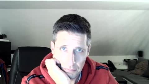 Snapshot of schnuckigeil chatting on January 2025 06:16:01 PM Dildomen online show from January 2025 06:16:01 PM