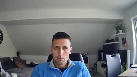 Snapshot of schnuckigeil chatting on November 2025 11:40:02 AM Dildomen online show from November 2025 11:40:02 AM