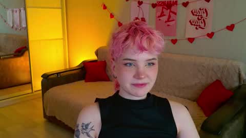 Rina online show from September 2025 11:13:02 AM