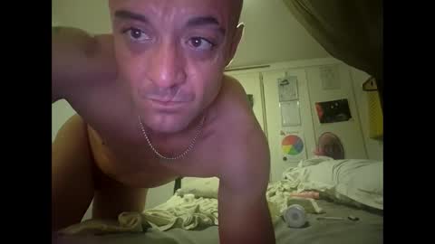 Snapshot of schuttefrancoisjan chatting on April 2026 10:37:01 PM Ethan Hunt online show from April 2026 10:37:01 PM