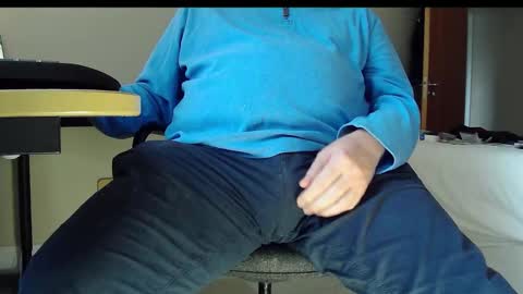 Mick online show from October 2025 12:17:02 PM