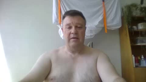 Snapshot of scoobs71 chatting on November 2025 04:45:02 AM Scoobs online show from November 2025 04:45:02 AM