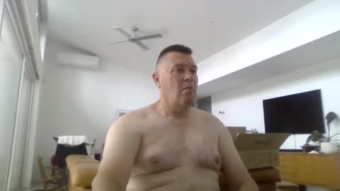 Snapshot of scoobs71 chatting on February 2026 03:37:02 AM Scoobs online show from February 2026 03:37:02 AM