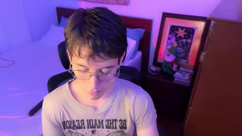 Snapshot of scoobysnack_ chatting on January 2026 02:28:01 AM ScoobySnack online show from January 2026 02:28:01 AM