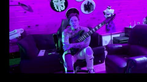 siphonophordustbunny online show from December 2025 06:52:01 AM