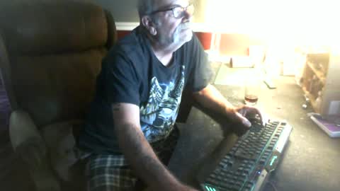 Snapshot of scotsman_62 chatting on July 2026 07:48:02 AM scotsman_62 online show from July 2026 07:48:02 AM