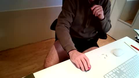 scotsmanx online show from December 2025 07:43:01 PM