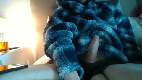 scottish daddy online show from January 2025 08:54:01 AM