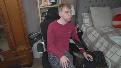 danny online show from March 2026 10:09:01 PM