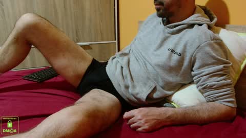 Snapshot of scotty_98 chatting on April 2026 07:01:02 PM scotty_98 online show from April 2026 07:01:02 PM
