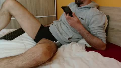 Snapshot of scotty_98 chatting on April 2026 12:10:01 PM scotty_98 online show from April 2026 12:10:01 PM