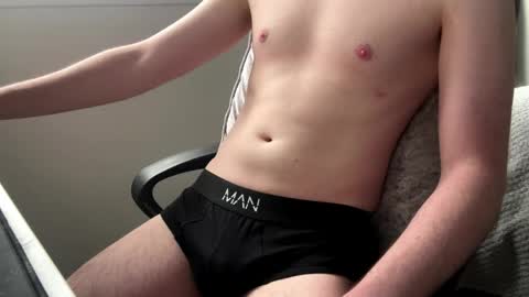 scottyboyyy94 online show from May 2026 09:47:02 AM