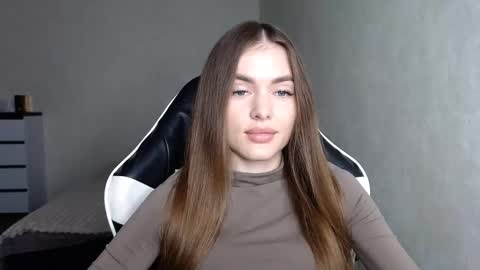 scratc_h online show from October 2025 05:00:01 PM