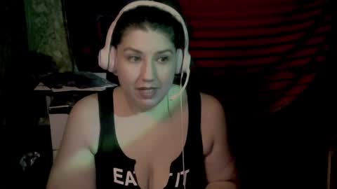 Danni online show from December 2024 11:40:01 AM