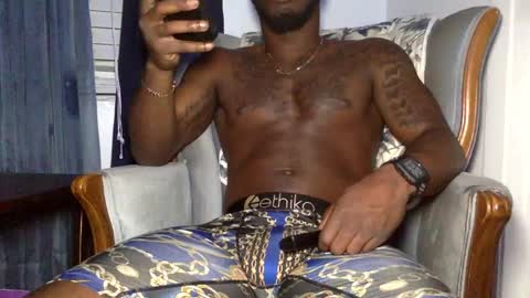 sdawg2xx online show from December 2024 11:51:01 PM