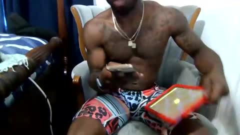 Snapshot of sdawg2xx chatting on April 2026 06:27:01 PM sdawg2xx online show from April 2026 06:27:01 PM