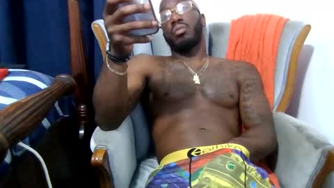 Snapshot of sdawg2xx chatting on April 2026 04:34:01 AM sdawg2xx online show from April 2026 04:34:01 AM