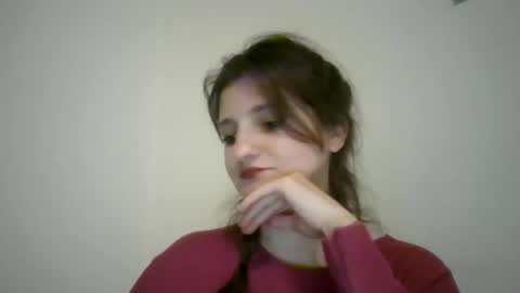 Snapshot of seabreeze_babe chatting on December 2025 06:14:02 PM seabreeze_babe online show from December 2025 06:14:02 PM