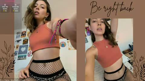 Aria Independent model online show from May 2026 01:11:01 AM
