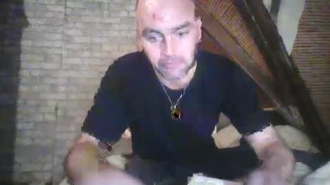 Snapshot of sean20775 chatting on February 2026 04:21:02 AM Sean online show from February 2026 04:21:02 AM