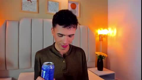 Sean online show from September 2025 03:06:02 AM