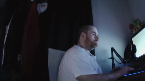 Snapshot of seanv24 chatting on March 2025 02:43:02 AM seanv26 online show from March 2025 02:43:02 AM