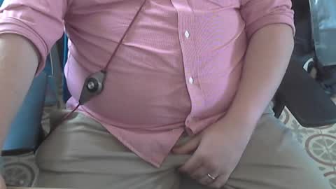 Falco J online show from October 2025 01:57:02 PM